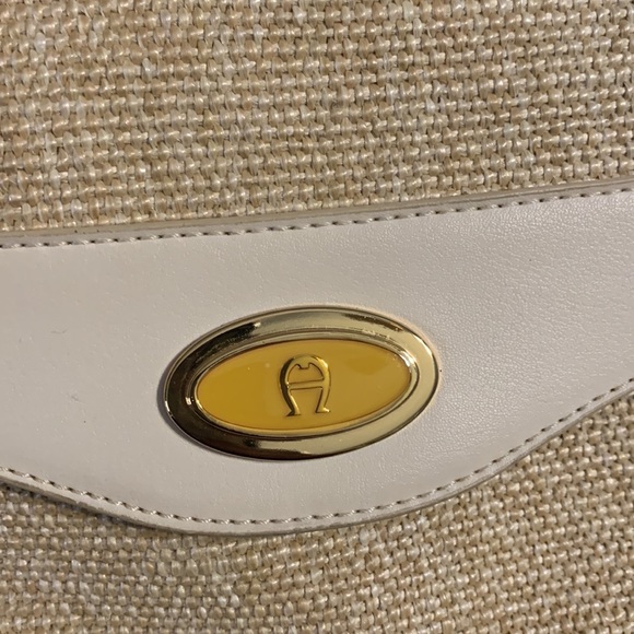 Etienne Aigner - Vintage - Tan and Beige- Jute Brass and Leather Shoulder Bag - Picture 5 of 12